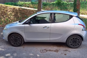 Lancia Ypsilon III 1.2 Silver 69cv seminuova