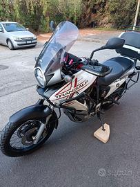 Honda Transalp 700 