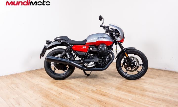 MOTO GUZZI V7 STONE CORSA - 2025