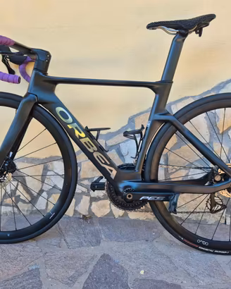 bicicletta orbea orca aero anno 2024