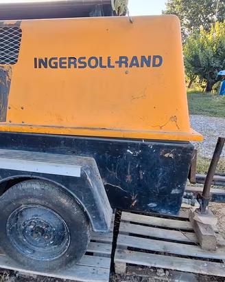 Motocompressore stradale Ingersoll-Rand - 1445 ore