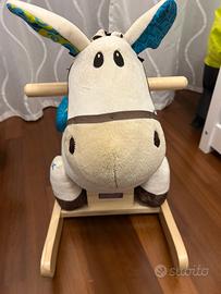 Cavalluccio a dondolo