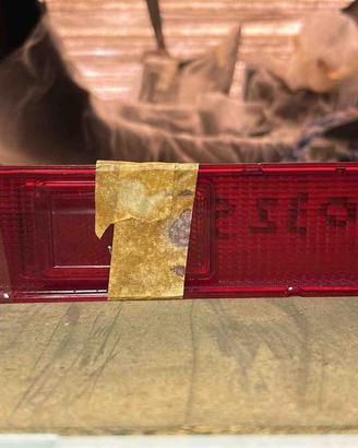 PLASTICA FANALE POSTERIORE SX LANCIA BETA COUPE' C