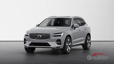 VOLVO XC60 T6 AWD Plug-in hybrid Elettrica/Benzi