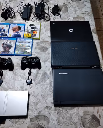 Lotto Tech: PS2 Slim Silver + 3 PC + Giochi PS4