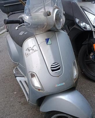 Vespa LX 150 2007