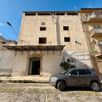 Fabbrica a Partinico, Via Larga