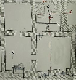 Locale di circa 90 mq in pieno centro, i