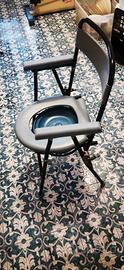 comoda sedia wc per anziani 