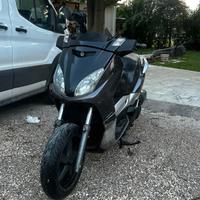 ricambi xmax 125 2008