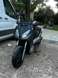 ricambi xmax 125 2008