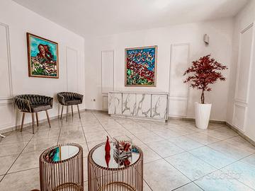 Stanza in ambulatorio medico in coworking