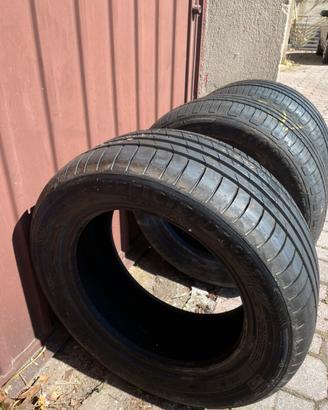 Gomme estive 205/55 R15 Goodyear Efficent