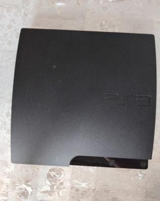 Playstation 3 con 4 controller e cavo di ricarica