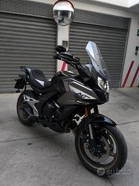 CF MOTO MT 700 nebula black stradale 