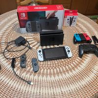 Nintendo Switch + Accessori