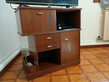 Mobiletti sile retrò