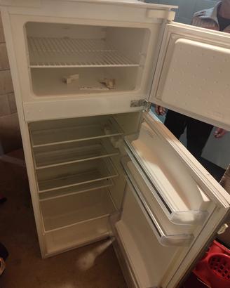 Frigo Bosh da incasso / trasporto 