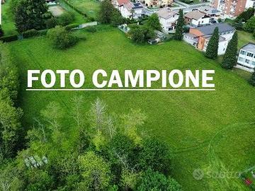 Terreno di 12200 m² a Lonigo