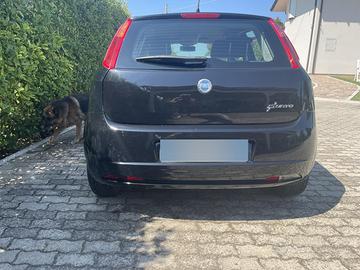 Macchinina della nonna usata pochissimo