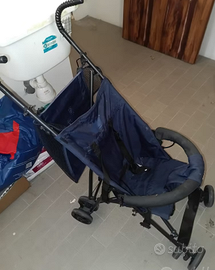 Passeggino leggero Kiddy, modello a ombrello