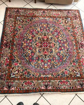 Tappeto Peraiano Kirman