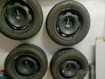 4 cerchioni in ferro 15" Peugeot 208