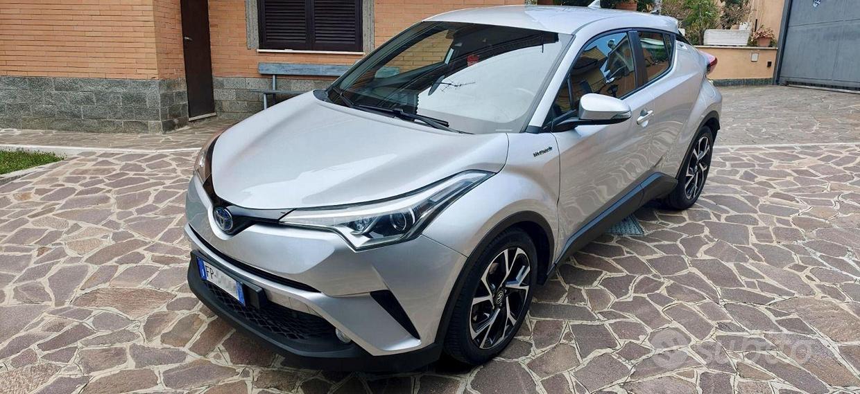 TOYOTA C-HR (2016-2023)