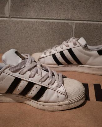 Adidas superstar bianche e nere tg. 38 