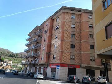 4 LOCALI A ATRIPALDA