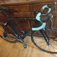 Bici Bianchi Oltre Carbonio