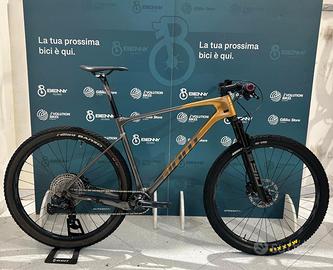 MTB Front: Giant XTC Advanced 2 Taglia XL