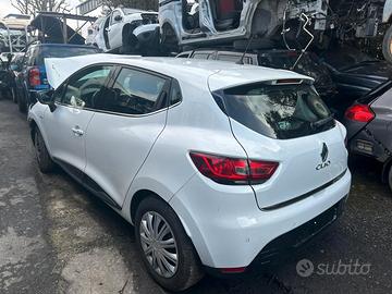 RICAMBI RENAULT CLIO 4 2015 1200cc BENZINA \ GPL
