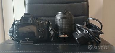 Nikon D3000 KIT COMPLETO - 2 Obiettivi (VR) + Trep
