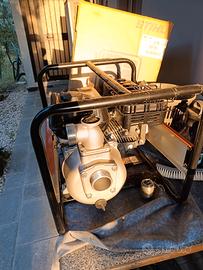 stihl  wp300 pompa svuota piscine - pari al nuovo 