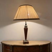 Lampada da tavolo in pelle-Alliotti