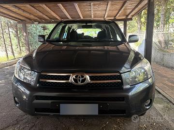 Toyota Rav 4