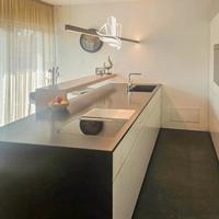 Casa a schiera con giardino e garage ad Appiano