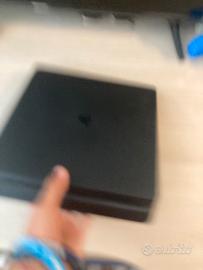 Ps4 funzionante senza controller (NO SPEDIZIONE)