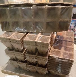 vasetti in fibra. 468 pezzi