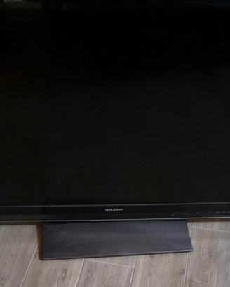 TV Sharp Aquas 40 Quattron 3D LC-40LE833E  