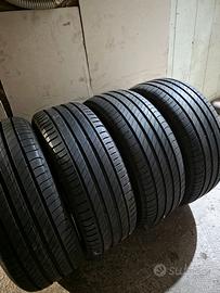 4 gomme 205/55/16 Michelin estive