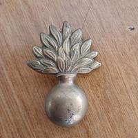 antico fregio Carabinieri Lucerna in ottone