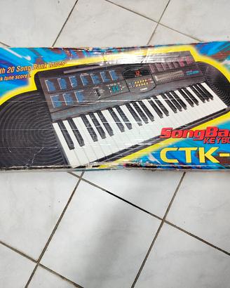 tastiera elettronica Casio CTK-330  
