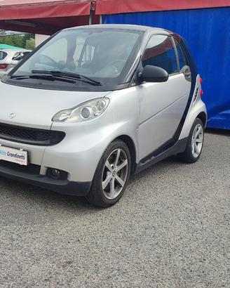 SMART FORTWO COUPE' 2" SERIE 1.0 84CV