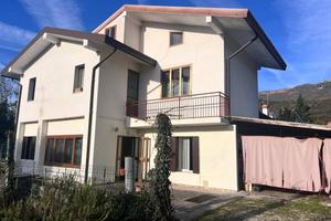 CASA SINGOLA ZONA PEDEMONTE