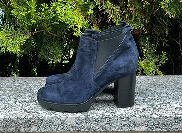 Stivaletti in pelle blu taglia 38 Janet Sport