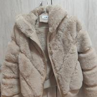 pellicciotto eco bello tgl s €50