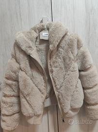 pellicciotto eco bello tgl s €50