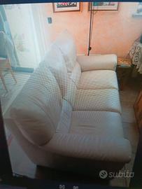 DIVANO IN PELLE NATUZZI